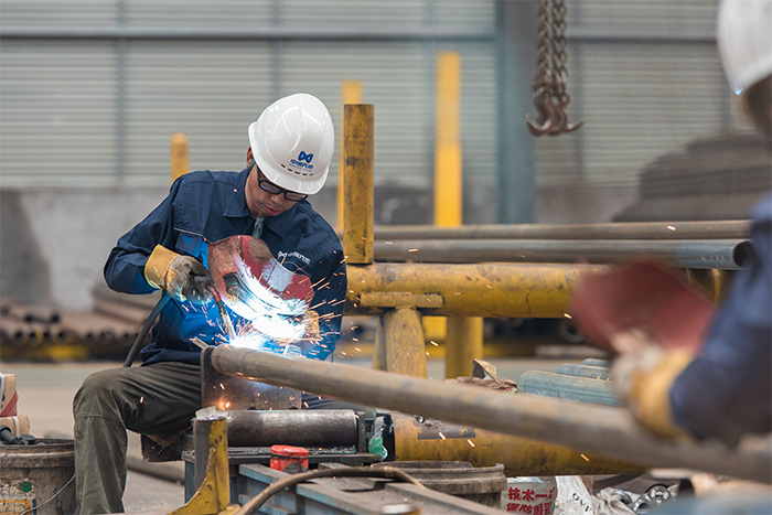 海北网架焊接车间