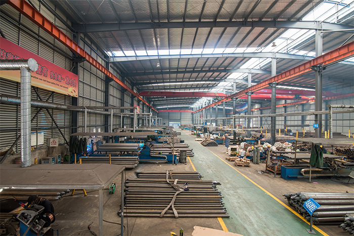 海北网架焊接车间