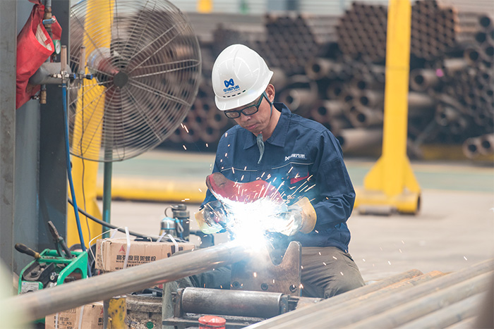 海北网架焊接车间